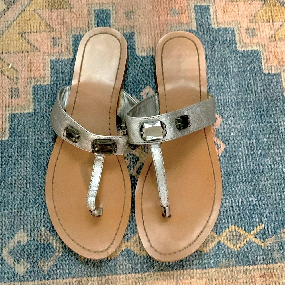 Vintage Bejeweled Y2K Old Navy Flip Flop Sandals